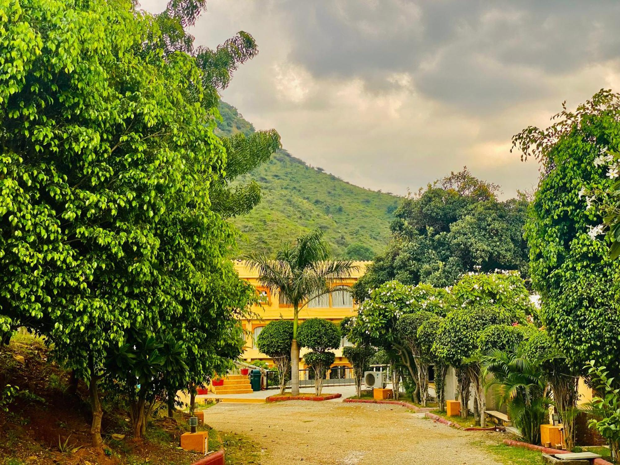 Udai Nature Valley Resort By An Hotels-A Peacefull River Retreat أُودايبور المظهر الخارجي الصورة